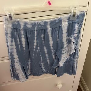 Blue and white tie-dye skirt